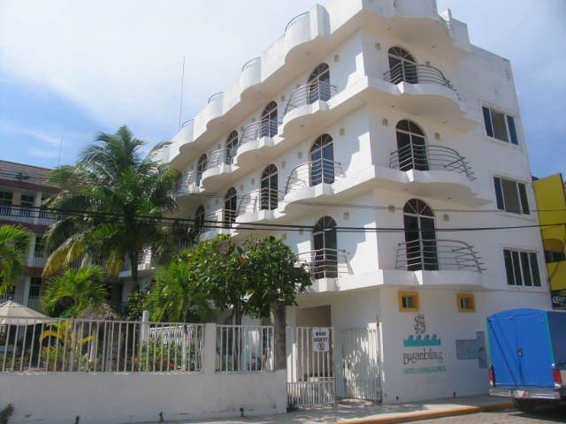 Hotel Y Suites Bugambilias Rincon de Guayabitos Exterior foto