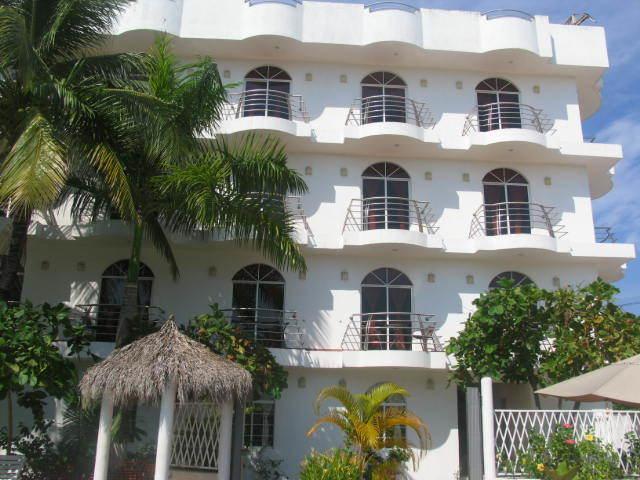 Hotel Y Suites Bugambilias Rincon de Guayabitos Exterior foto