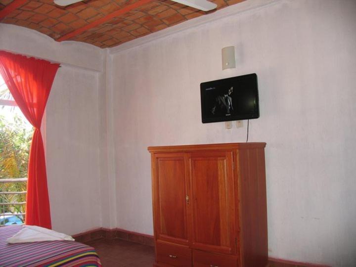 Hotel Y Suites Bugambilias Rincon de Guayabitos Quarto foto