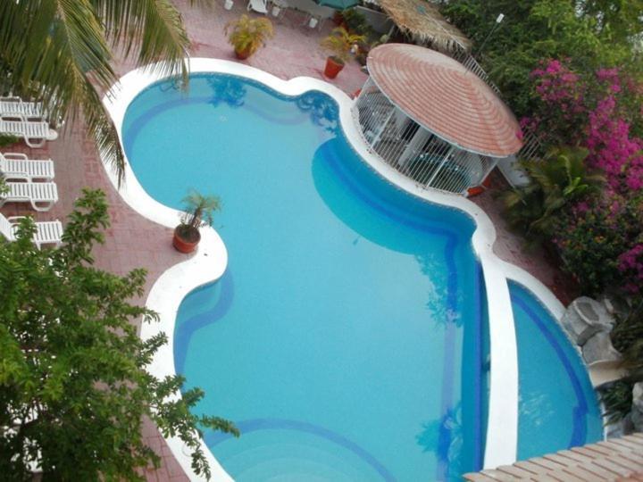 Hotel Y Suites Bugambilias Rincon de Guayabitos Exterior foto
