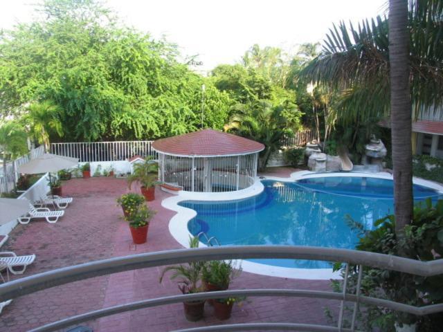 Hotel Y Suites Bugambilias Rincon de Guayabitos Exterior foto